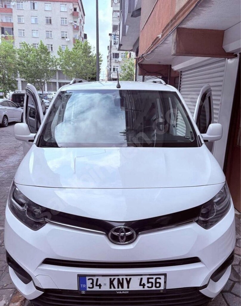TOYOTA PROACE CİTY (ACİLL SATILIK , Ful bakımlı) - 2