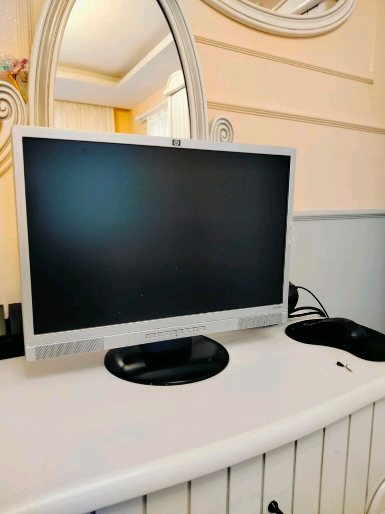 HPw19ev marka monitör - 3