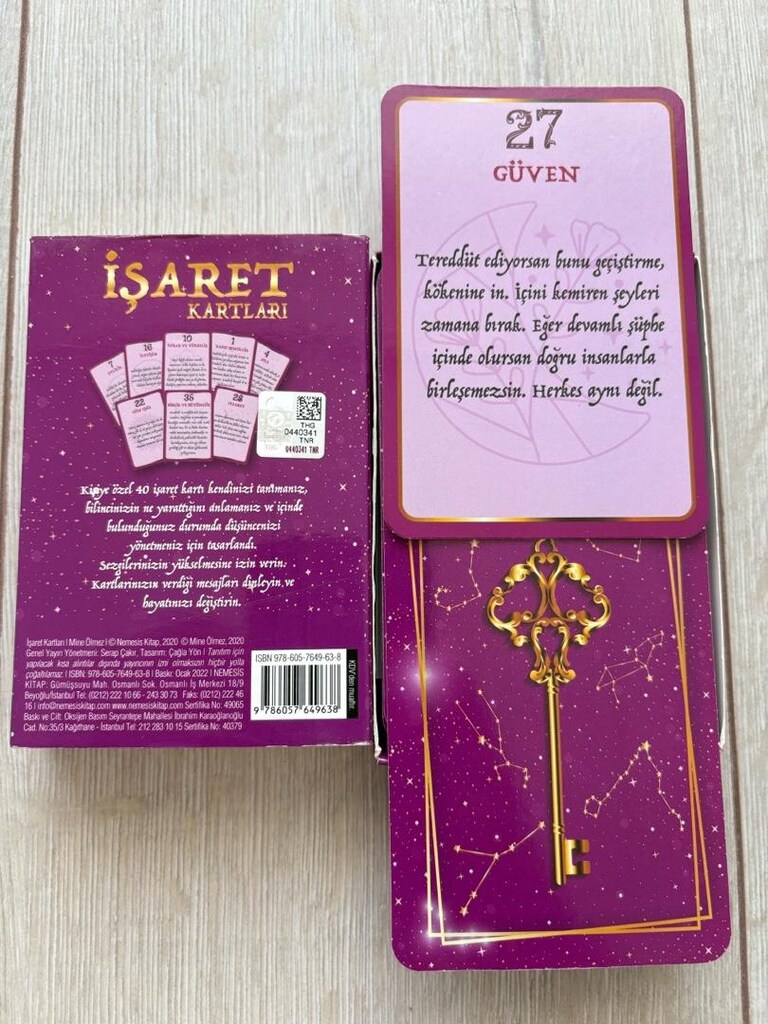 ÇEŞİTLİ Tarot Kartları, kitaplar, taşlar, astroloji - 9