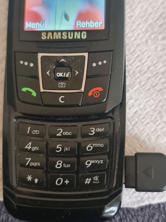 Samsung E250 - 18