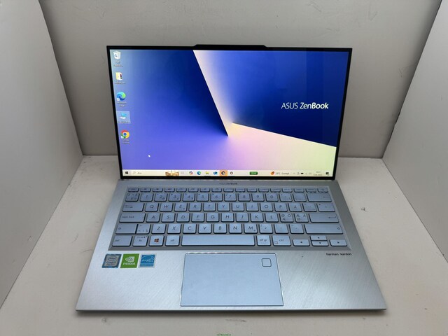 ASUS ZENBOOK İ7 8. NESİL 16 GB RAM 512 M2SSD MX150