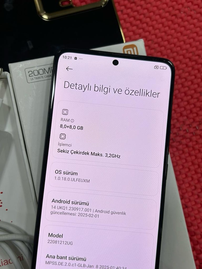 Mİ 12 T PRO YD 12/256 TEMİZ 2.EL JARJ KILIF İLE BİRLİKTE - 7