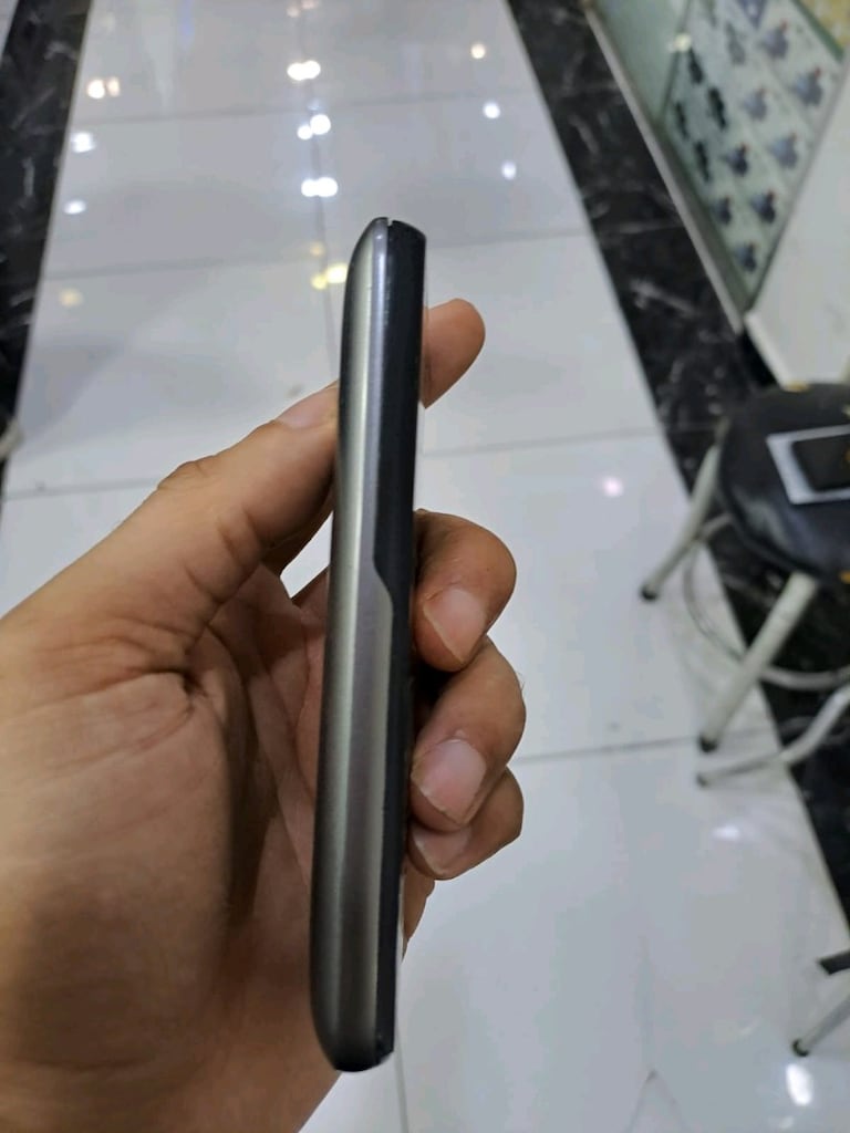 Alcatel 3088x 4.5gli YouTubelu kayıtlı tuşlu telefon - 5
