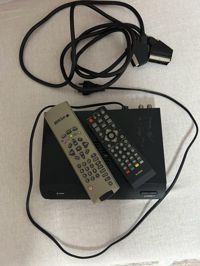 Tüplü Tv kablo ve kumandaları - 2