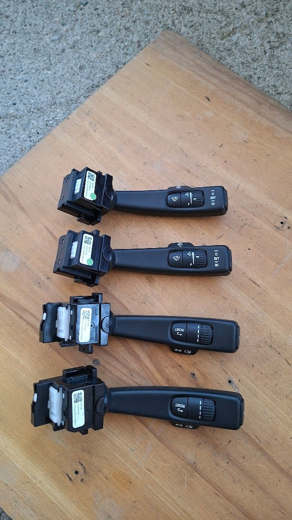 VOLVO V40 V40CC S60 V60 S80 V70 XC60 Sinyal Silecek Kolları 2011-2019. - 7