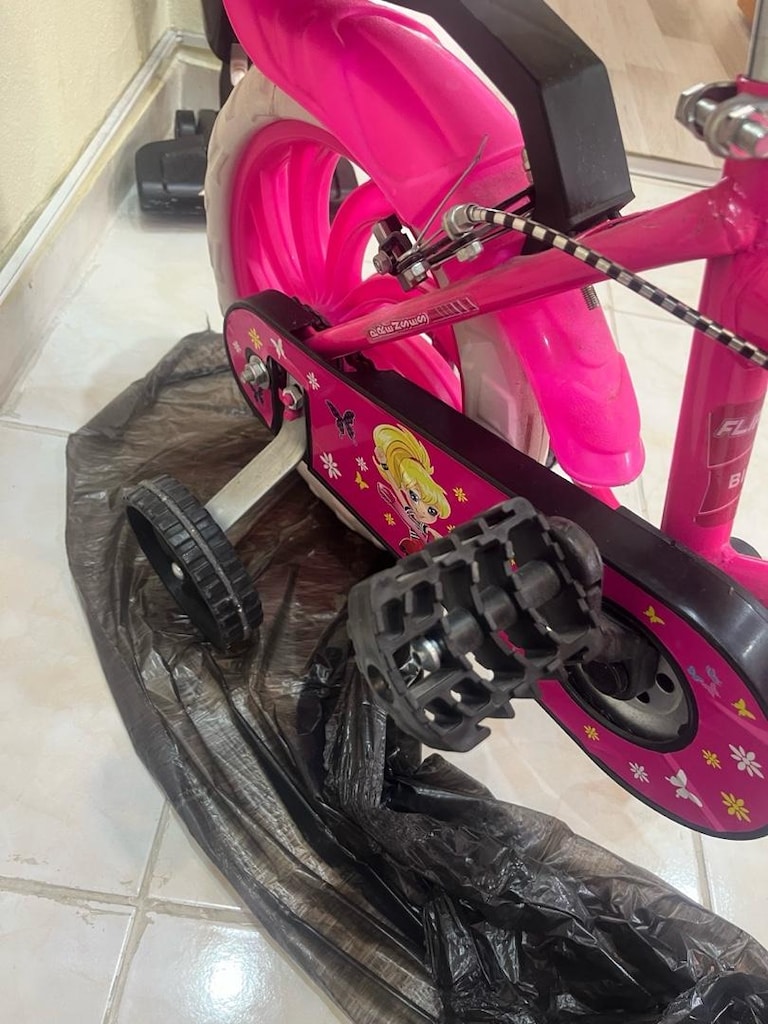 Kız çocuk bisiklet / scooter / paten - 6