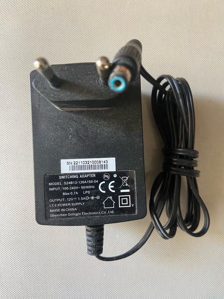Switchinh S24B13-120A150-04 12 Volt - 1.5 Amper 5.5*2.5 Uçlu Plastik - 2