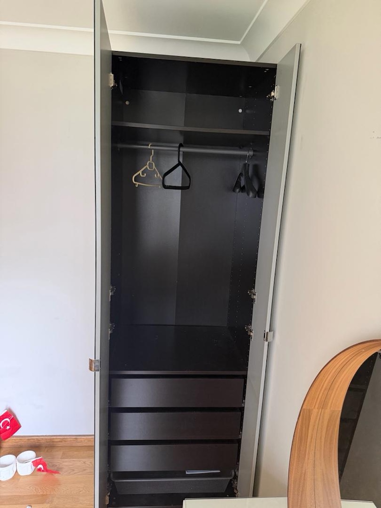 IKEA Aynalı Gardırop – 236 cm Yükseklik - 2