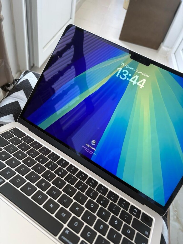MacBook Air M2 - 5