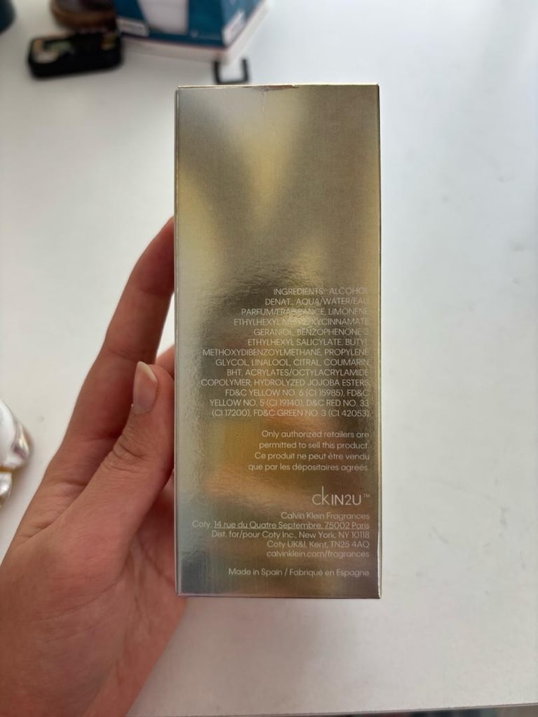 Calvin Clein CK IN2U Kadın Parfüm 50ml - 5