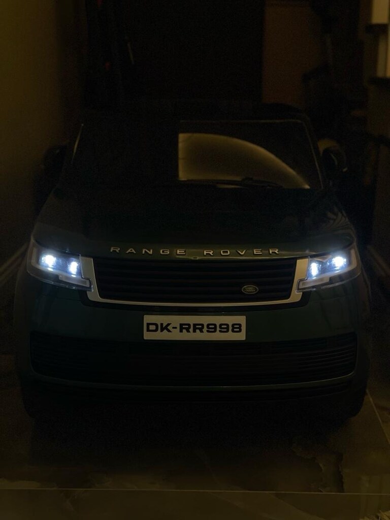 Lisanslı Mega Boy Range Rover Vogue Akülü Araba - 9