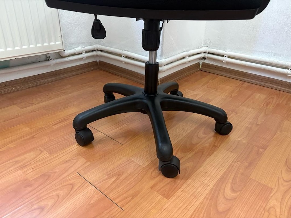 Ofis Çalışma Sandalyesi Sağlam Temiz Acil Satılık - 5