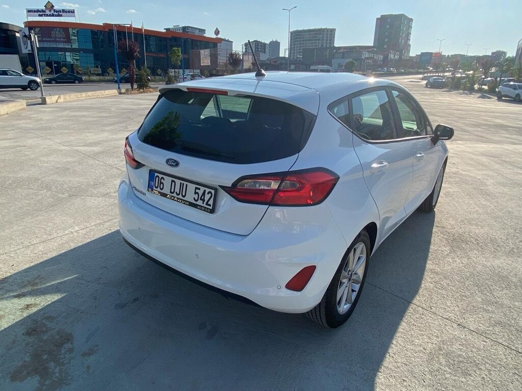 TEMİZ FORD FİESTA - 8