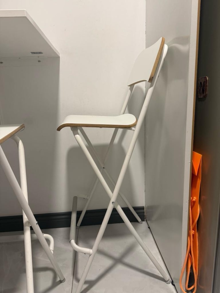 IKEA Açılır Kapanır Masa + 3 Adet Bar Sandalyesi - 3