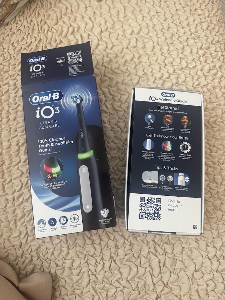Oral-B io3 şarjlı/elektrikli Diş Fırçası Siyah