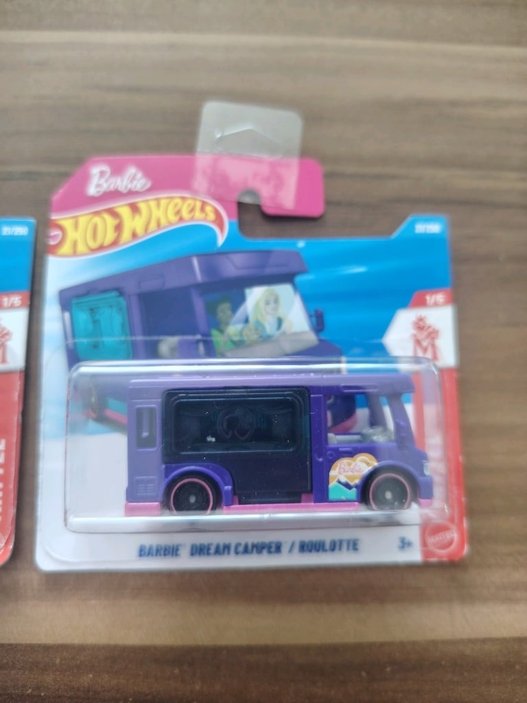 Hot wheels Barbie lot - 2