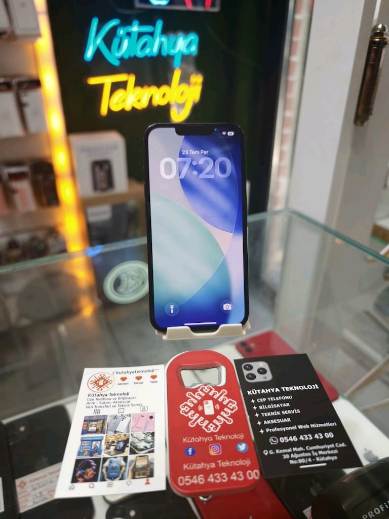 iPhone 13 128 pil 84 temiz sorunsuz sadece arka kapak değişen (1000 TL - 2