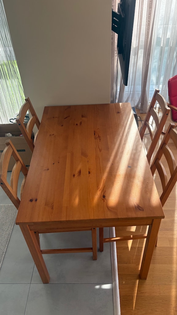 IKEA Ahşap Yemek Masası + 6 Sandalye – Masif Çam - 3