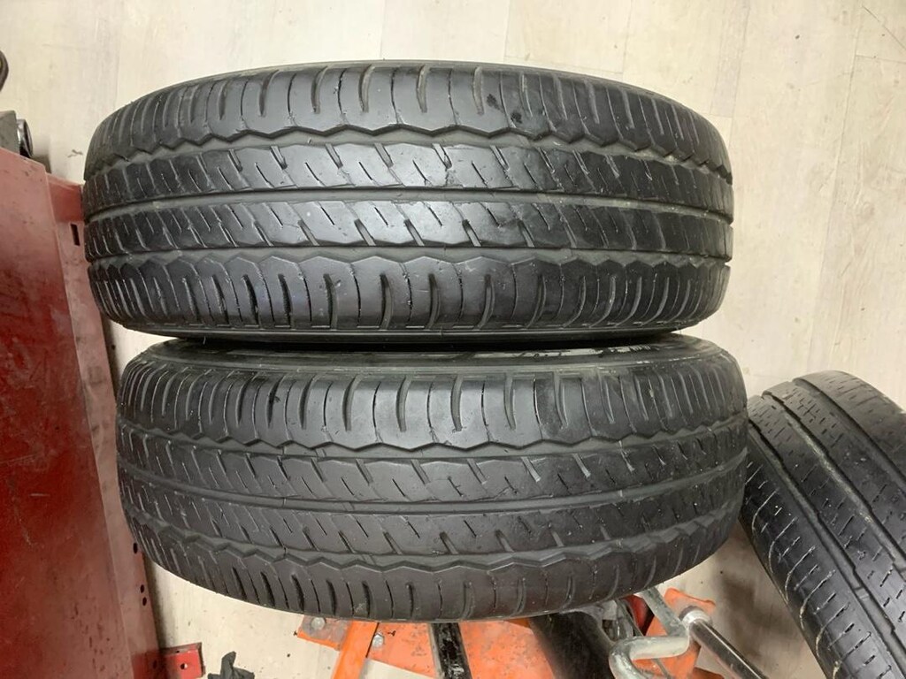 205x70x15 laufen iki adet lastik - 2