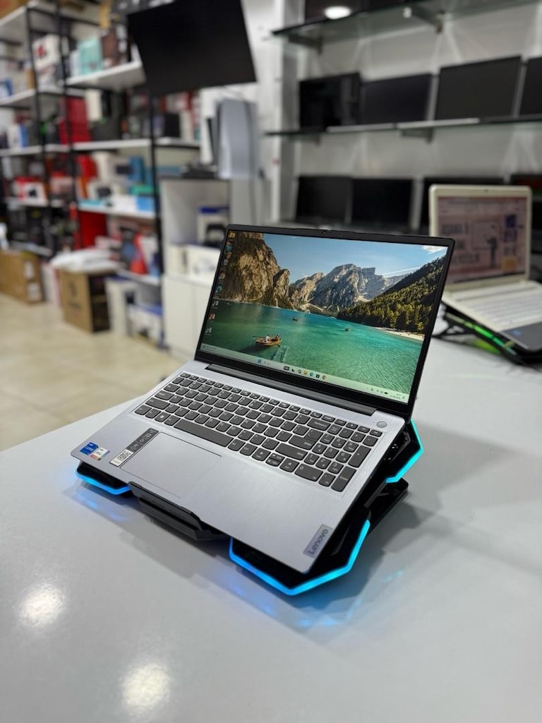 NOKTA HATASIZ LENOVA İDEAPAD DOKUNMATİK EKRANLI LAPTOP ~ İNTEL i5 - 5