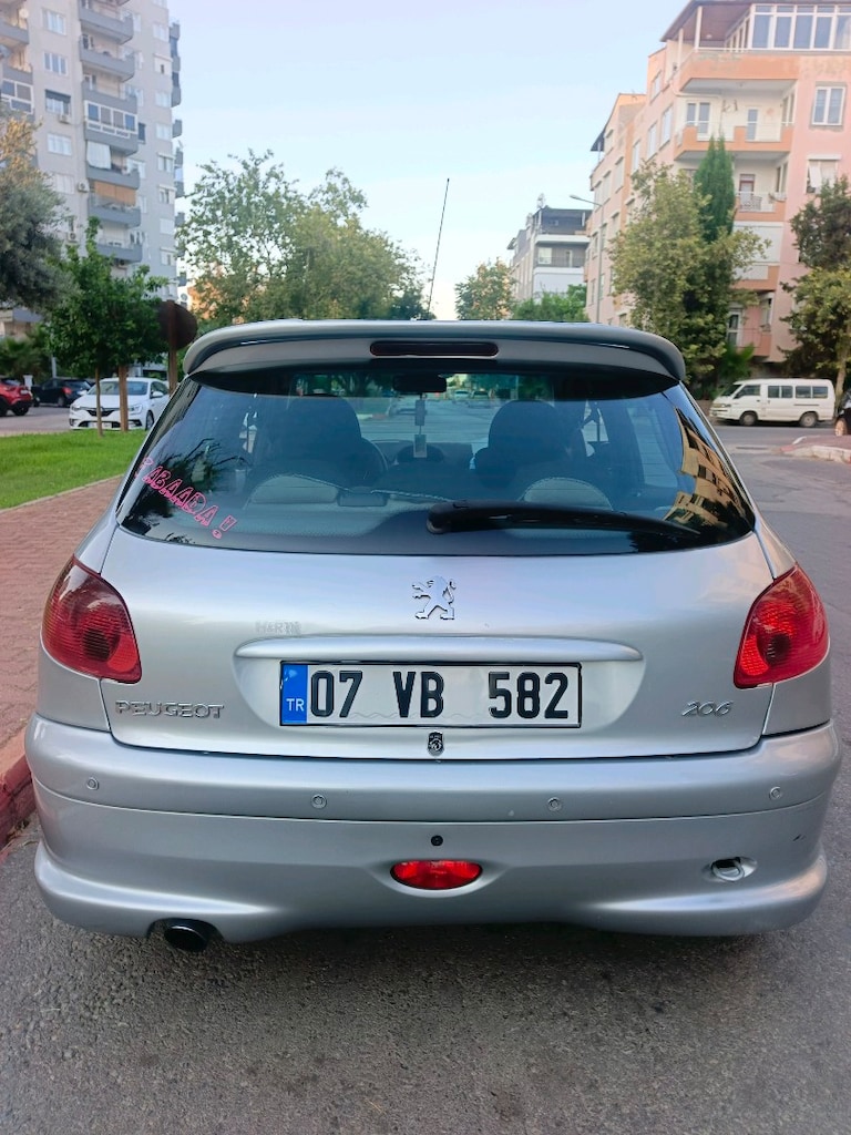 Peugeot 206 1.4 HDI XT Full Paket - 4
