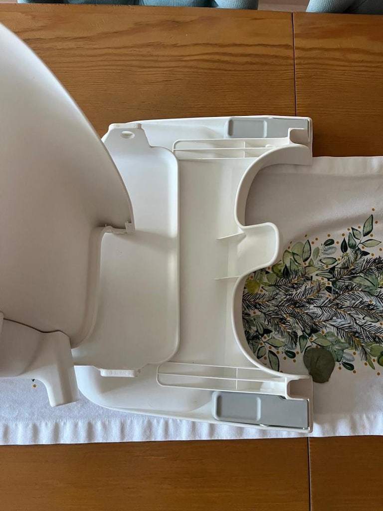 Stokke tertemiz beyaz mama sandalyesi - minder hediye - 9