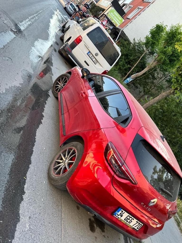 2022 CLIO 5. OTOMATİK 10 binde - 15