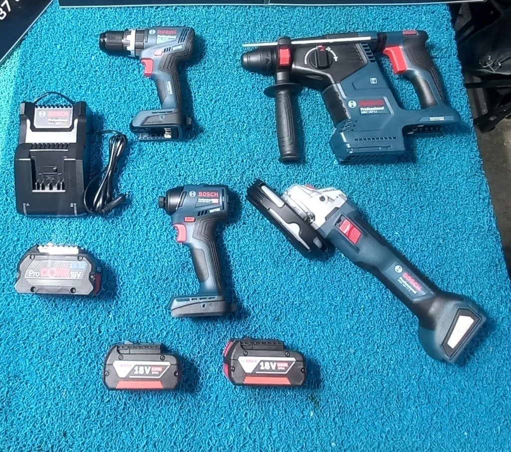 BOSCH ORJİNAL ŞARJLI 4 LÜ SET [SIFIR] - 3