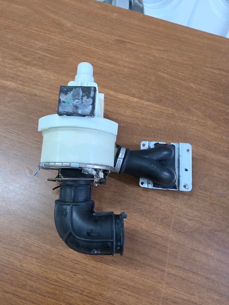 Bulaşık Makinesi Sirkülasyon Yıkama Motoru Pompası Ariston LBF 31 - 6