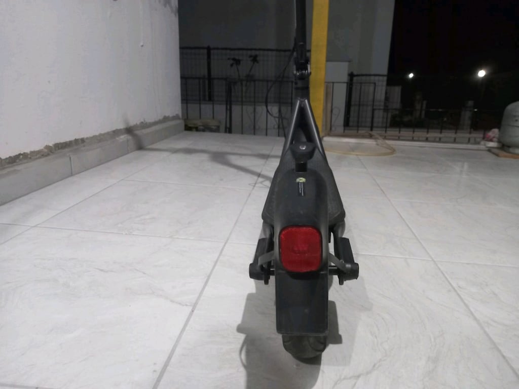 Segway Ninebot F2 Kickscoother - 11