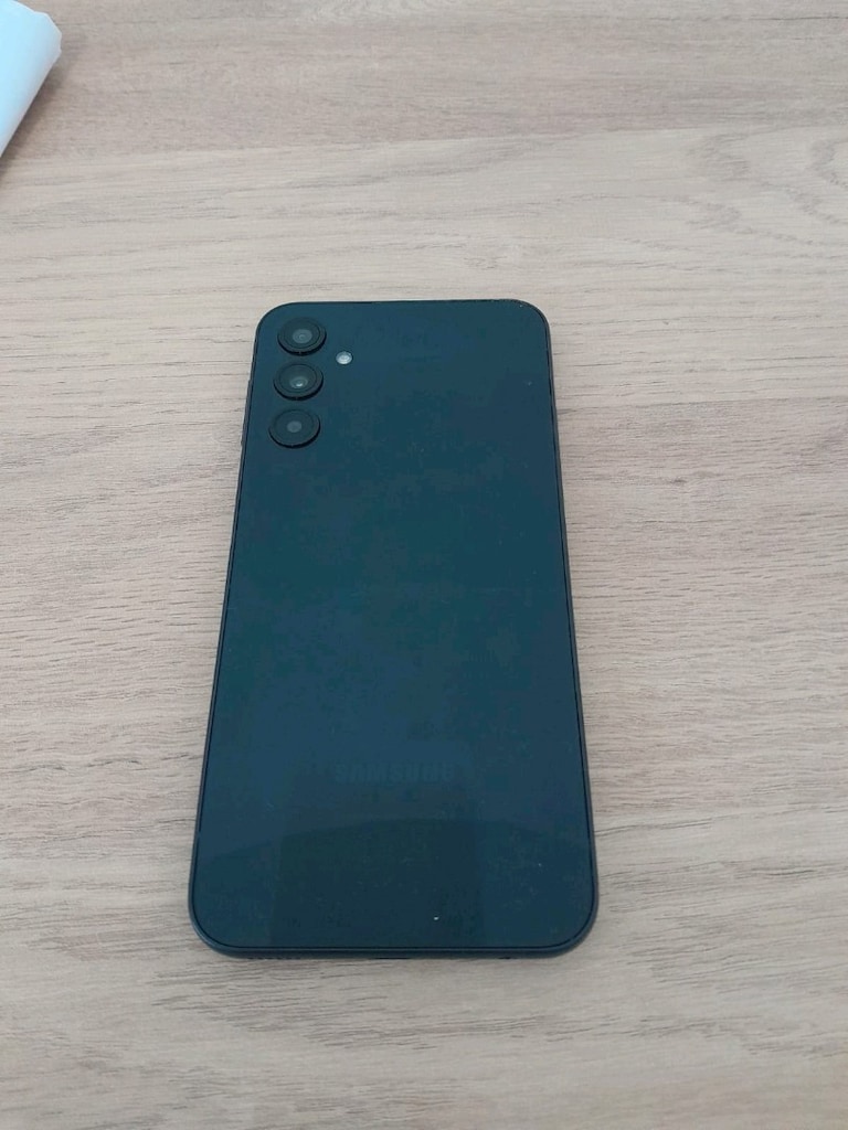 Samsung A24 Çiziksiz - 2