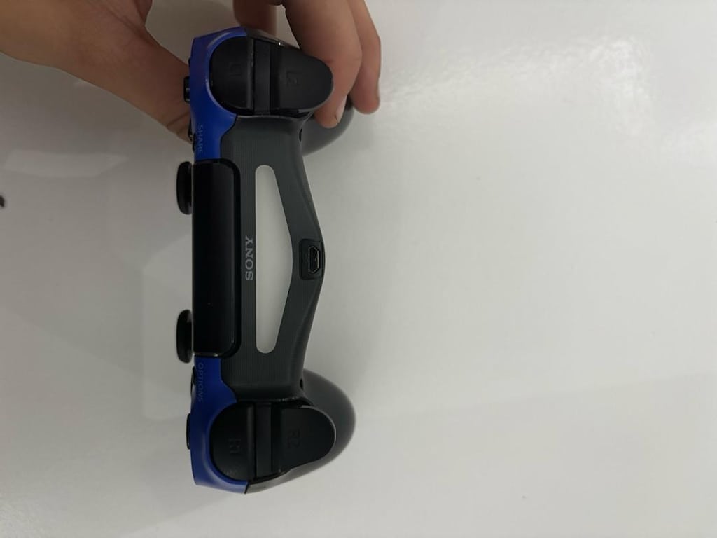 ORİJİNAL PLAYSTATION 4 KOLU – DUALSHOCK 4 - 2