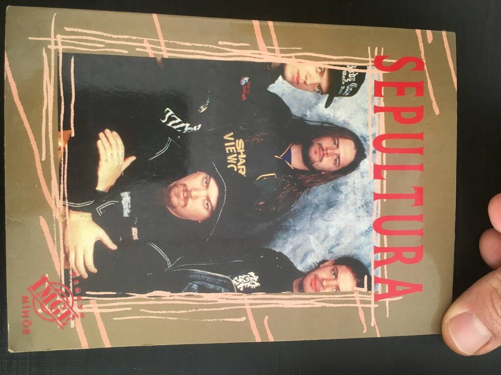 Sepultura İngilizce - Türkçe çevirili Şarkı sözleri kitabı - 4