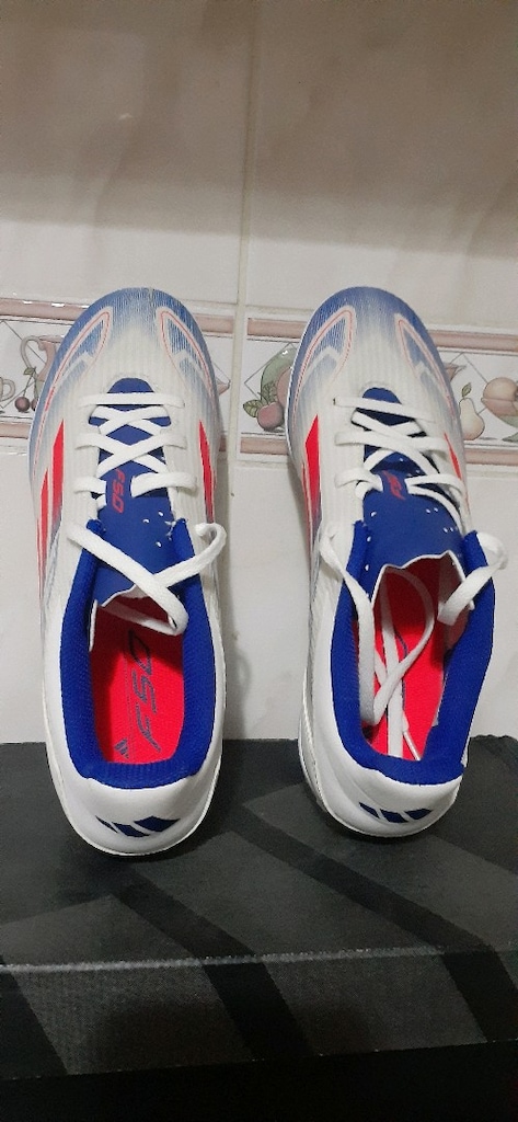 SIFIR - Adidas F50 Halı saha ayakkabısı 42.5 - 7