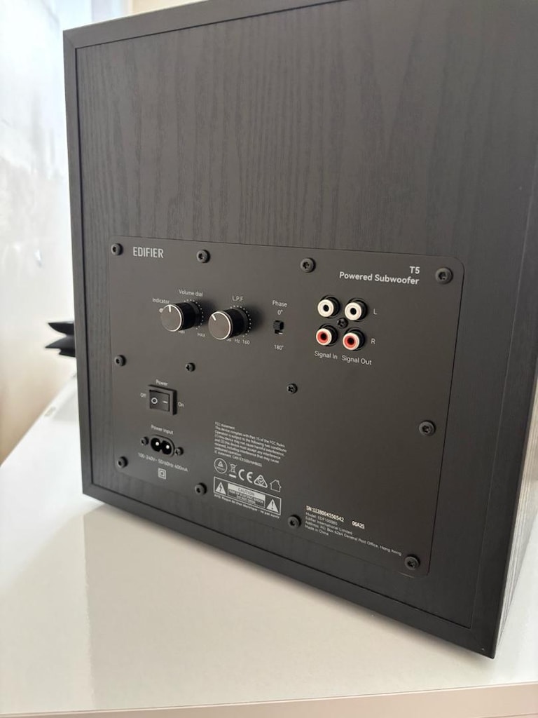 2.1 Hoparlör Ses Sistemi: Edifier R1280DBs ve T5 Subwoofer - 2