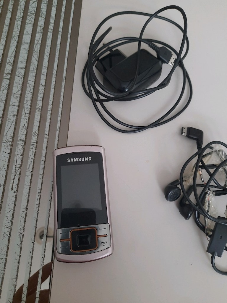 Samsung telefon — görsel 5/7