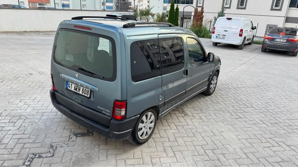 Acill peugeot partner adventure - 2