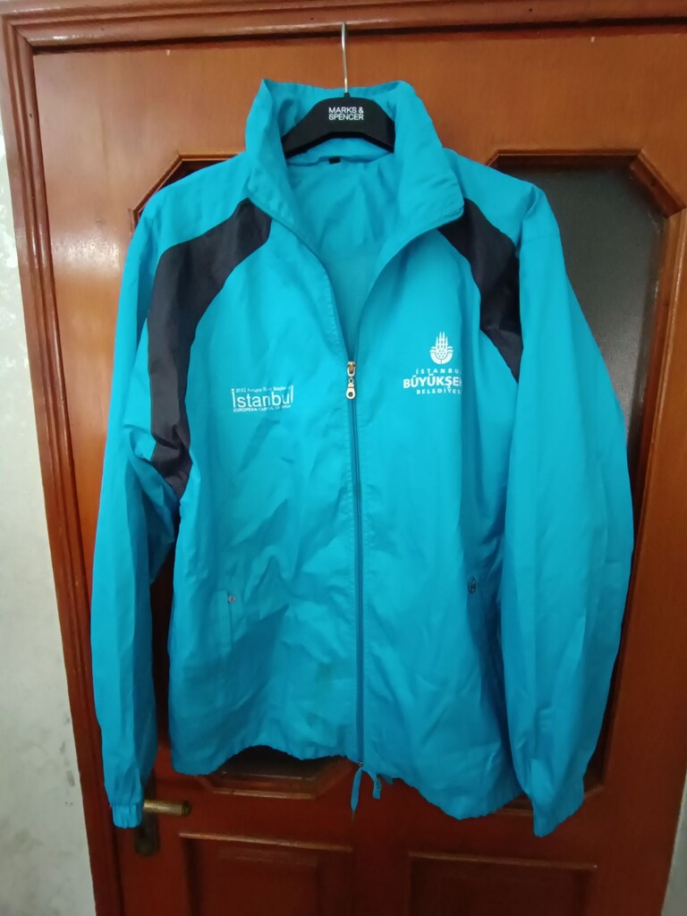 İBB Logolu Spor Mont (M Beden)