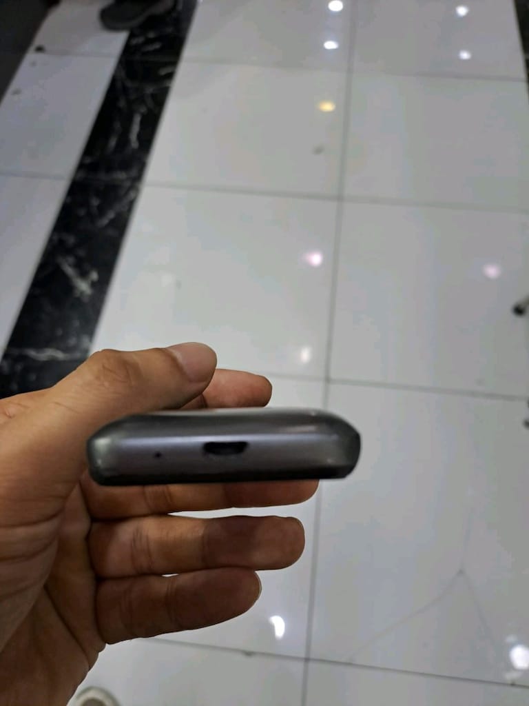 Alcatel 3088x 4.5gli YouTubelu kayıtlı tuşlu telefon - 4