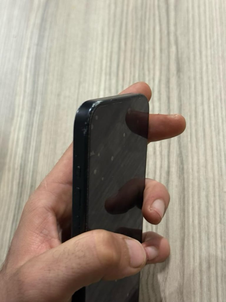 İPHONE 15 - 3