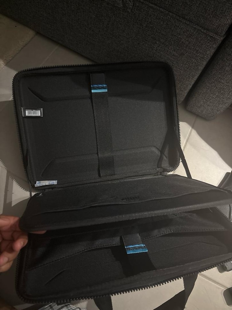 Sıfır Thule gauntlet laptop çantasi - 2