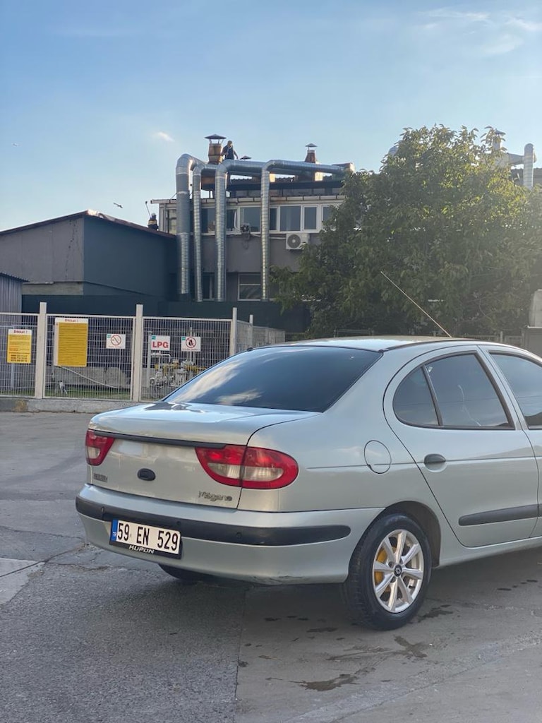 Renault megane 1 tertemiz - 3