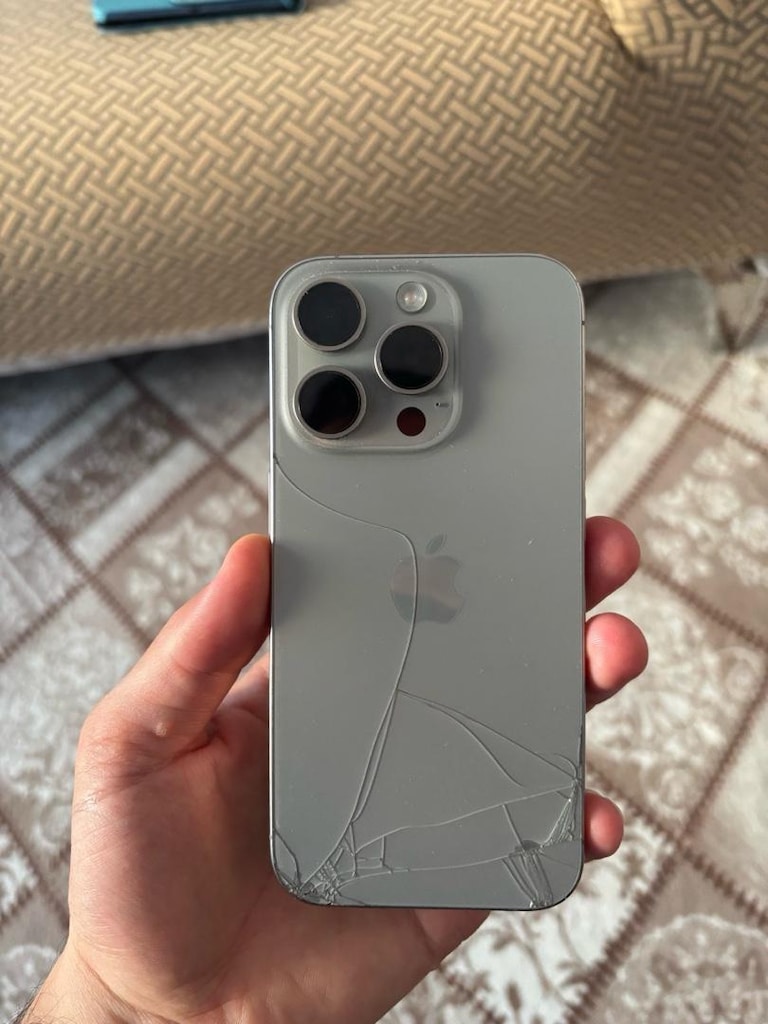Yurtdışı iPhone 15 Pro 128GB Çift Sim