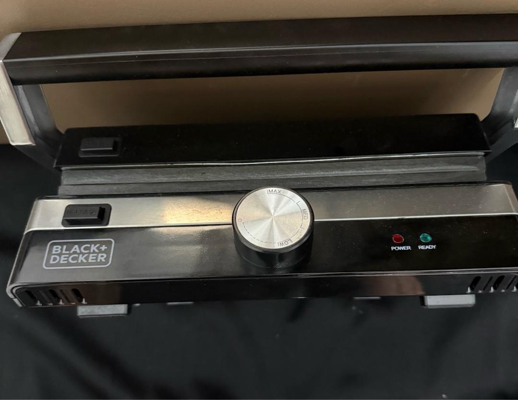 BLACK AND DECKER TOST MAKINESI VE GRILL SIFIR DIR - 5