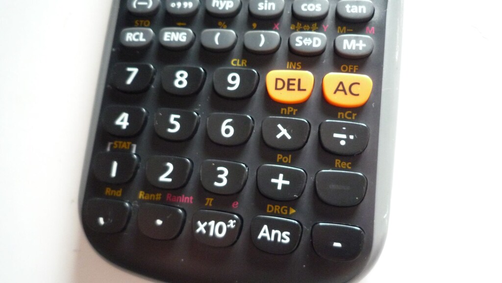 Casio Bilimsel Hesap Makinesi FX-82 F Plus - 4