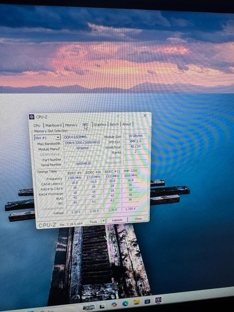 Gaming bilgisayar4060 8GBAMD Ryzen 7 5700X8-Core Processor32 GB RAM - 13
