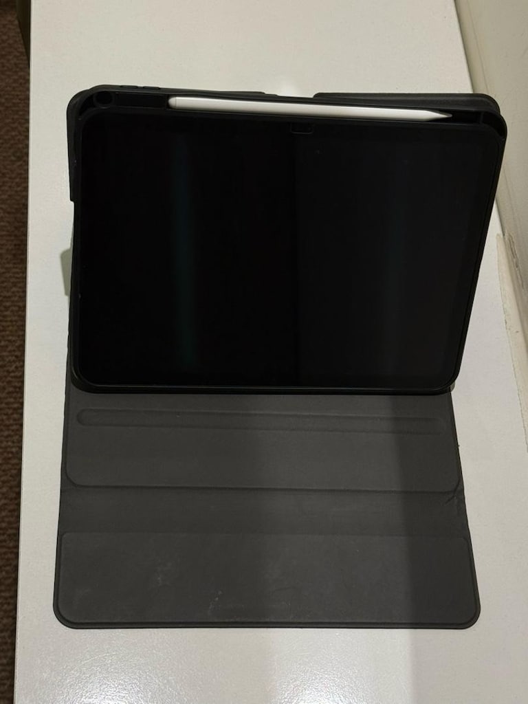 Apple Ipad A16 - 5