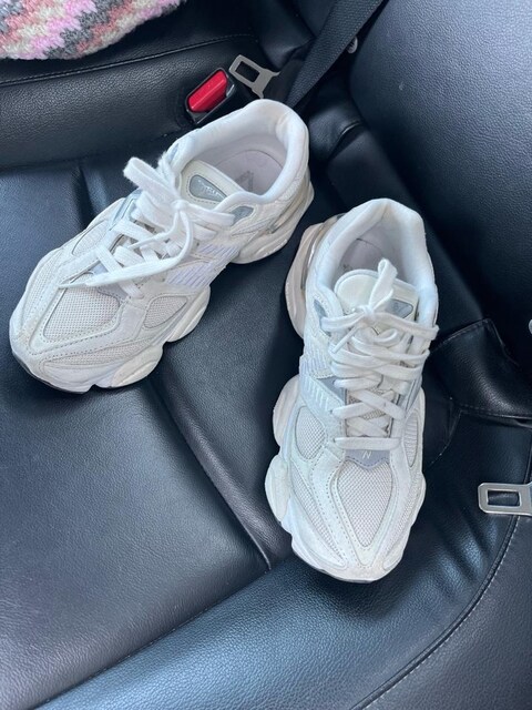 NEW BALANCE 9060 38.5 NUMARA