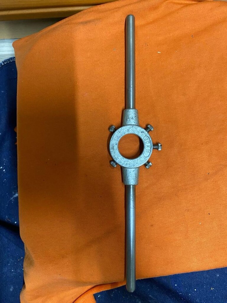 Alman Malı Kaliteli Pafta Kolu 30x11 mm Vida Diş Açma - 3
