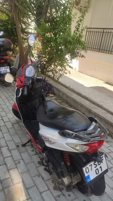 Sym 125 scooter motor